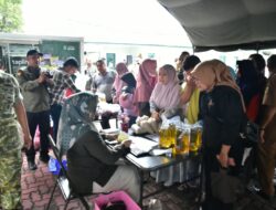 Semarak HUT ke-81 TNI, Korem 031/WB Gelar Bazar Murah untuk Masyarakat