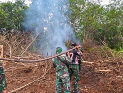 Karhutla Inhu Belum Sepenuhnya Padam, Tim Gabungan Kodam XIX/Tuanku Tambusai Tetap Siaga