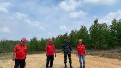 Tim QRF Kodam XIX/Tuanku Tambusai Perkuat Kaderisasi RPK dan Patroli Karhutla di Sorek Pelalawan
